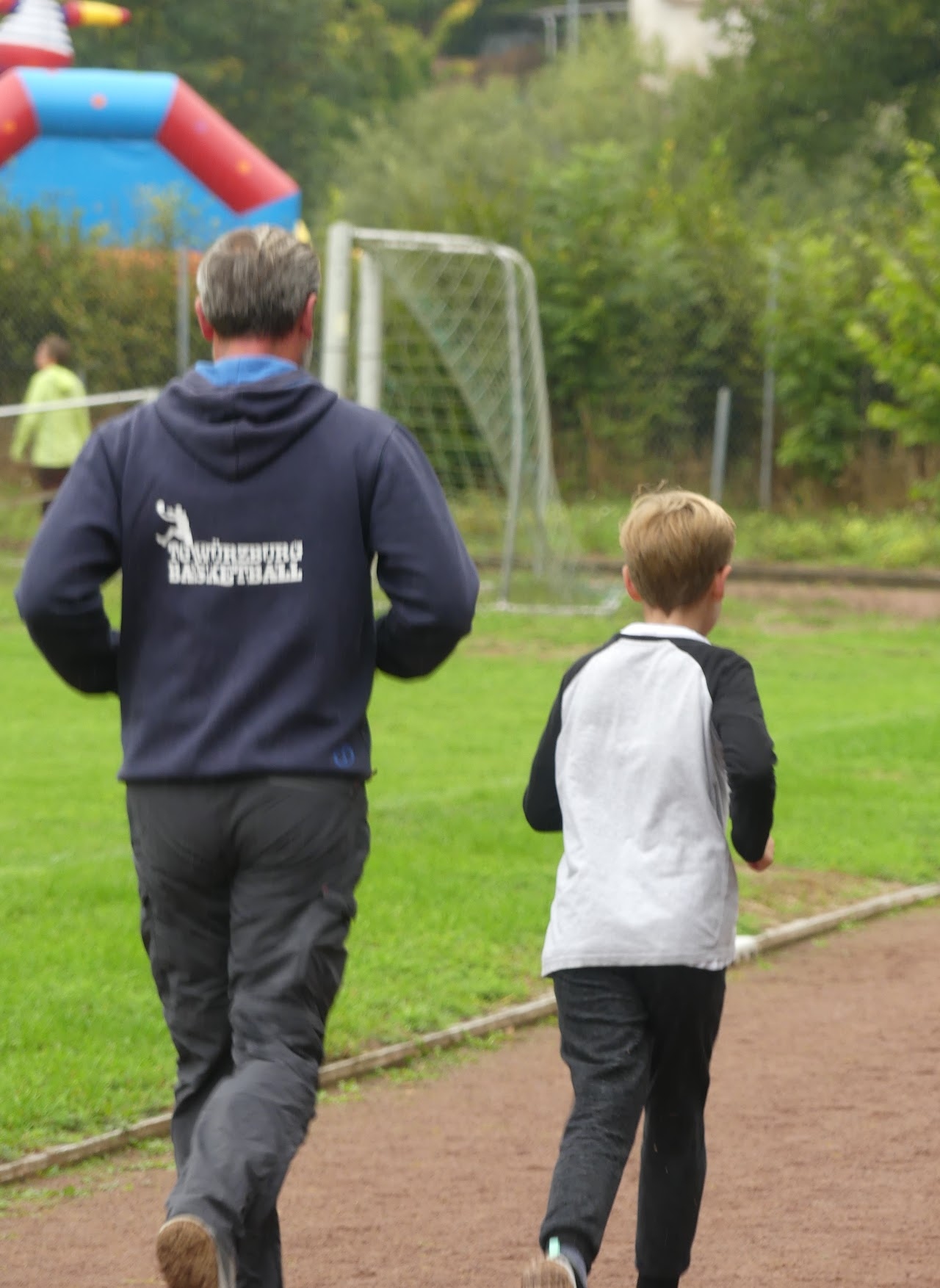 Bild vom 13. Benefizlauf im Jahr 2022. Dies ist das 554. Bild.